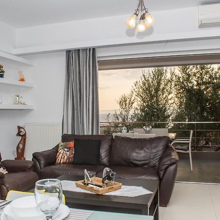 Nina'S Villa, Cosy Seaview Retreat Verga Dış mekan fotoğraf