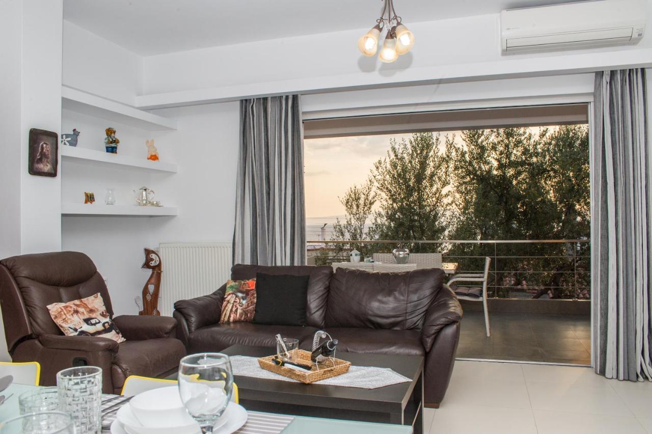 Nina'S Villa, Cosy Seaview Retreat Verga Dış mekan fotoğraf