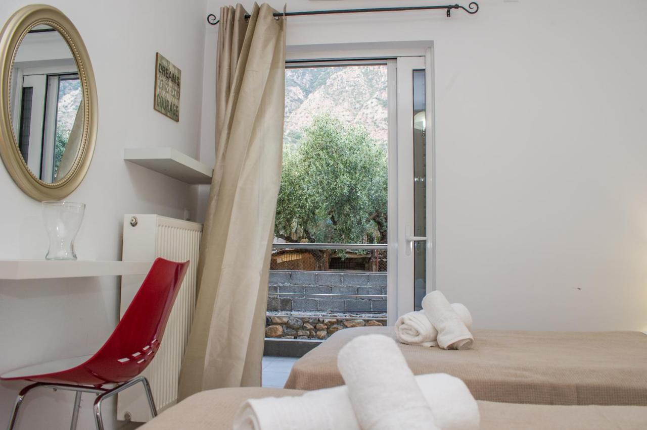 Nina'S Villa, Cosy Seaview Retreat Verga Dış mekan fotoğraf