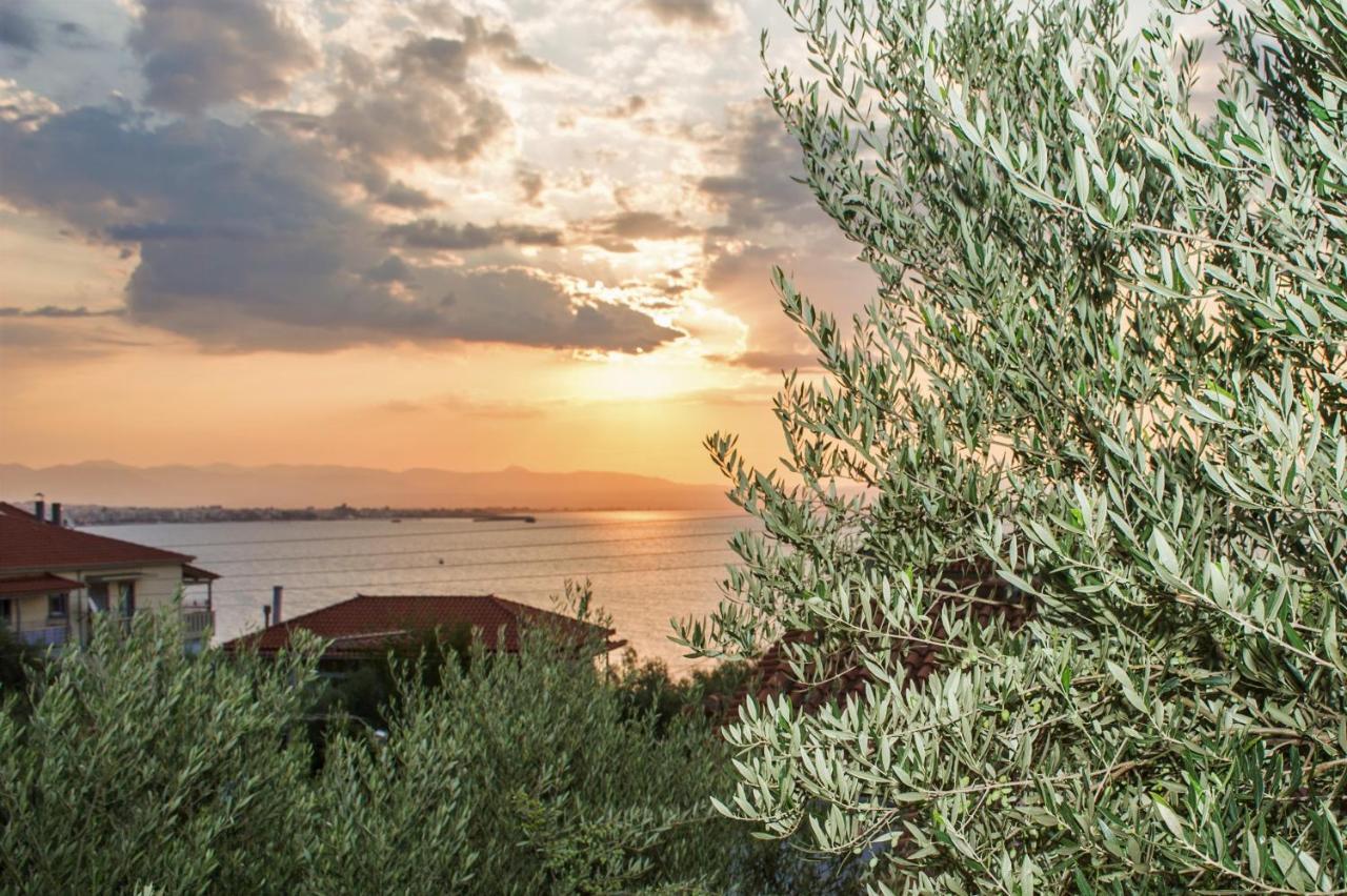 Nina'S Villa, Cosy Seaview Retreat Verga Dış mekan fotoğraf