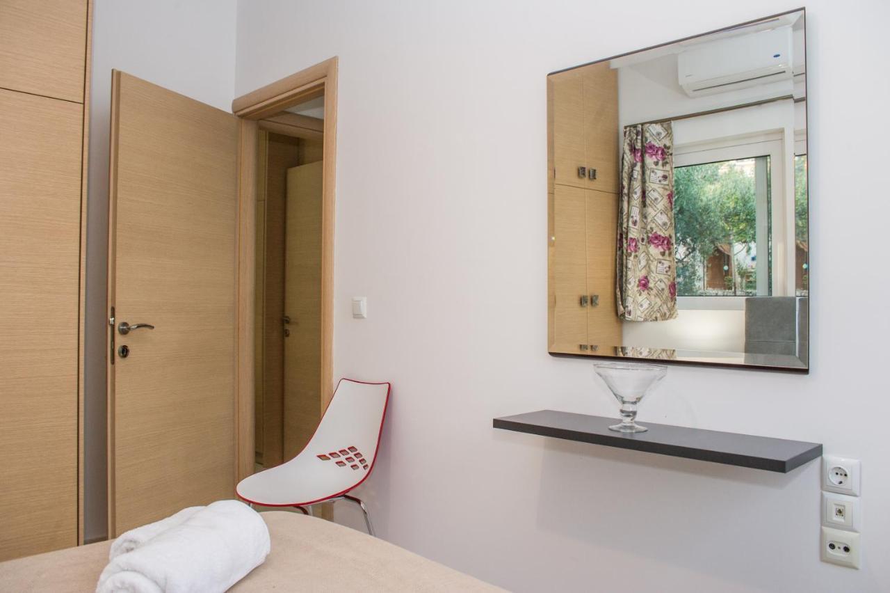Nina'S Villa, Cosy Seaview Retreat Verga Dış mekan fotoğraf